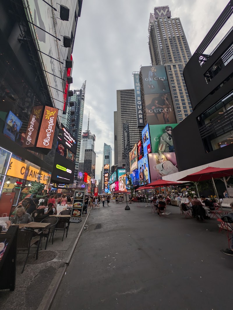Leadige, New York City