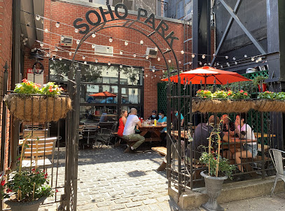 SoHo Park - Street Food & Garden