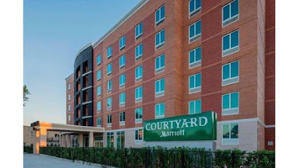 Courtyard New York Queens/Fresh Meadows
