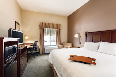 Hampton Inn & Suites Lake George