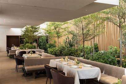 Le Pavillon
