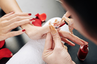 55 Street UV Nail & Spa