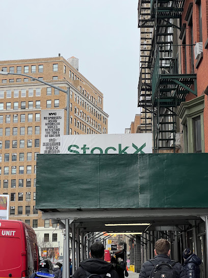 StockX
