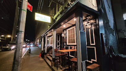 White Horse Tavern - Financial District