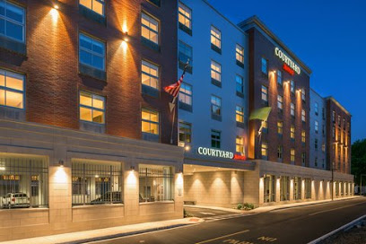 Courtyard Edgewater NYC Area