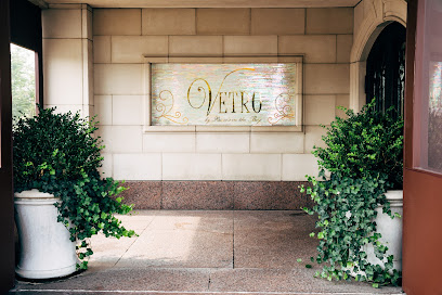 Vetro Restaurant & Lounge